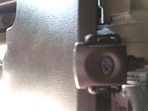 What's this under my dash?-20171224_132209.jpg