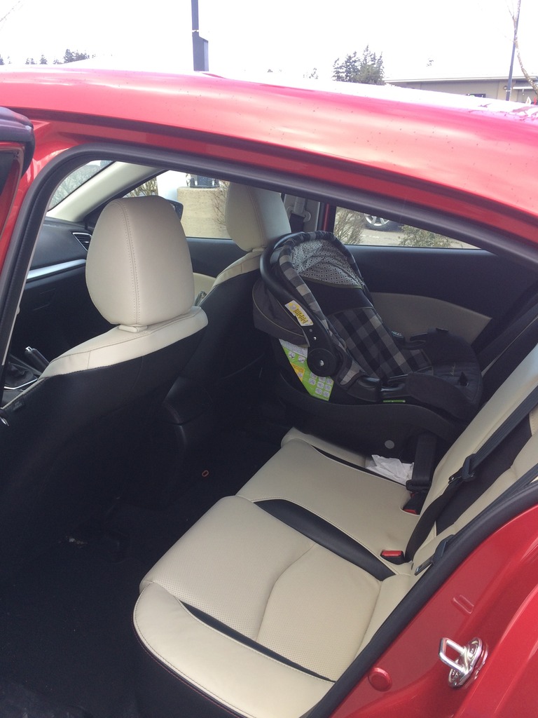 Name:  -2015-MAZDA3-GT-inside-rear_zps4hqzpdzn.jpg
Views: 601
Size:  159.6 KB